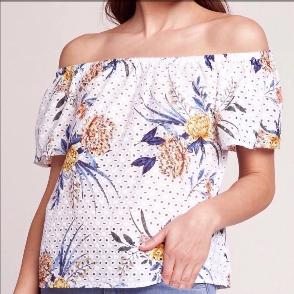 bb Dakota Off Shoulder Eyelet top Size M